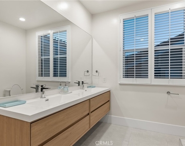 14713 Valleyheart Drive - Photo Thumbnail 21