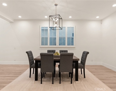 14713 Valleyheart Drive - Photo Thumbnail 8