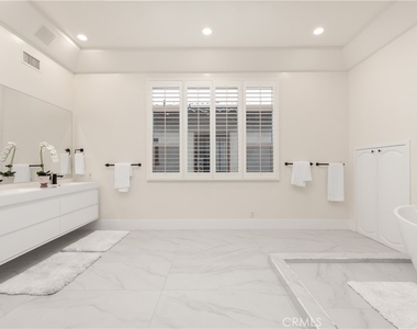 14713 Valleyheart Drive - Photo Thumbnail 24