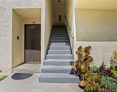 7037 Milton Avenue - Photo Thumbnail 12