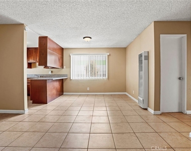 7037 Milton Avenue - Photo Thumbnail 2