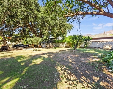 379 Buena Loma - Photo Thumbnail 34