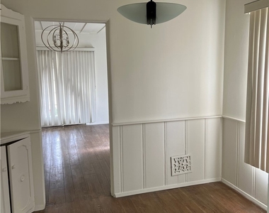 425 S Palm Drive - Photo Thumbnail 18