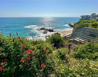 31676 Seacove Drive - Photo Thumbnail 1