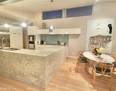 31676 Seacove Drive - Photo Thumbnail 13