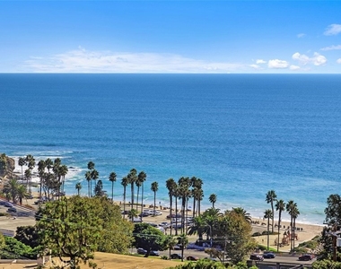 21702 Ocean Vista Drive - Photo Thumbnail 2