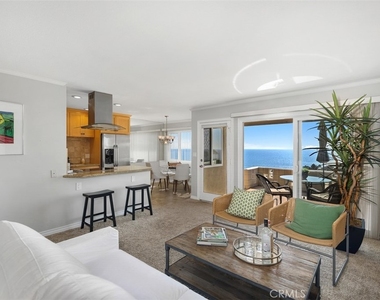 21702 Ocean Vista Drive - Photo Thumbnail 12