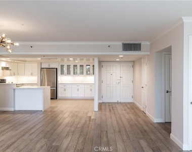 345 Pioneer - Photo Thumbnail 9