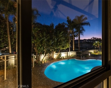 345 Pioneer - Photo Thumbnail 46