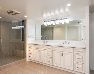 345 Pioneer - Photo Thumbnail 22
