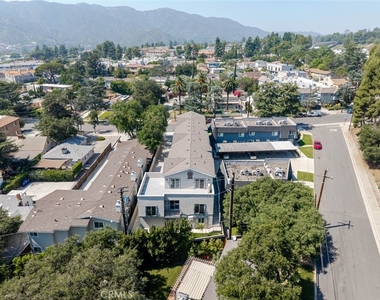 1961 Waltonia Drive - Photo Thumbnail 28