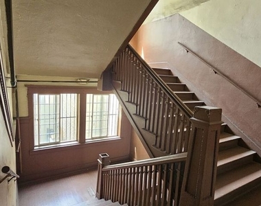 1604 W Pico Boulevard - Photo Thumbnail 4