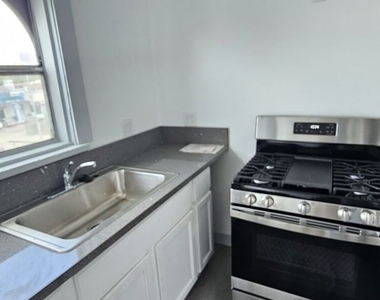 1604 W Pico Boulevard - Photo Thumbnail 10