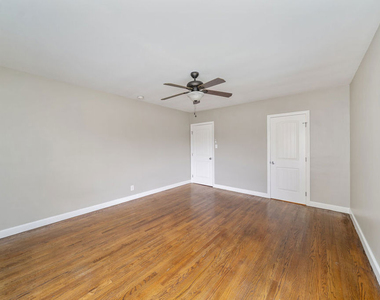 3646 Carmona Avenue - Photo Thumbnail 11