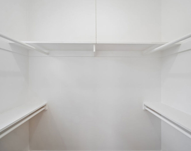 3646 Carmona Avenue - Photo Thumbnail 7