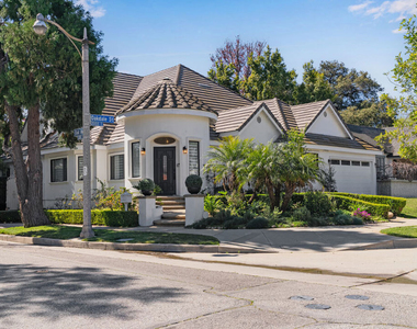 367 S Oak Avenue - Photo Thumbnail 28