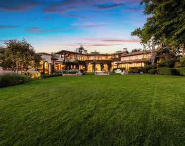 1550 Amalfi Drive - Photo Thumbnail 51