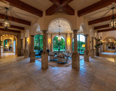 1550 Amalfi Drive - Photo Thumbnail 46