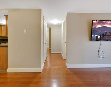 10982 Roebling Avenue - Photo Thumbnail 2