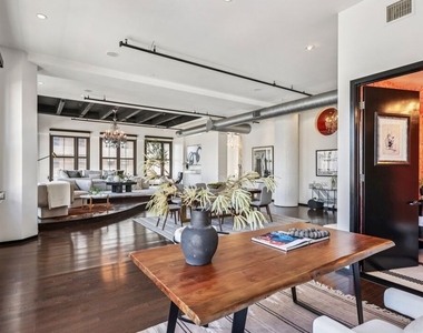 1645 N Vine Street - Photo Thumbnail 18