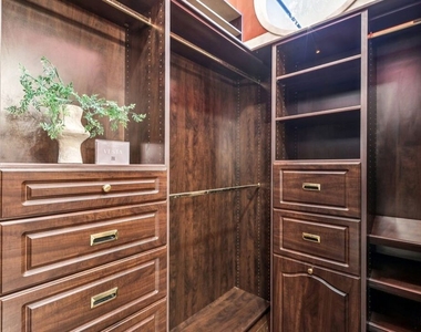 1645 N Vine Street - Photo Thumbnail 30