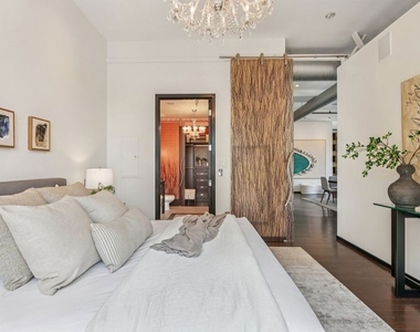 1645 N Vine Street - Photo Thumbnail 23