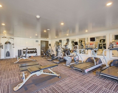 1645 N Vine Street - Photo Thumbnail 55