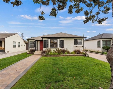 8348 Reading Avenue - Photo Thumbnail 36