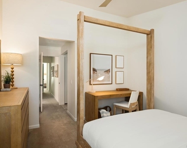 3854 Crestone Place - Photo Thumbnail 14