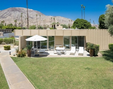 72915 El Paseo - Photo Thumbnail 4