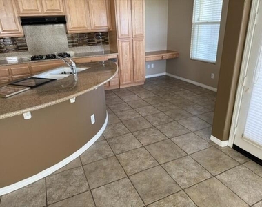 59 Shoreline Drive - Photo Thumbnail 24