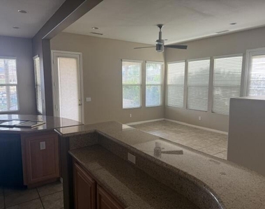 59 Shoreline Drive - Photo Thumbnail 16