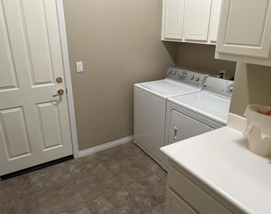 59 Shoreline Drive - Photo Thumbnail 37