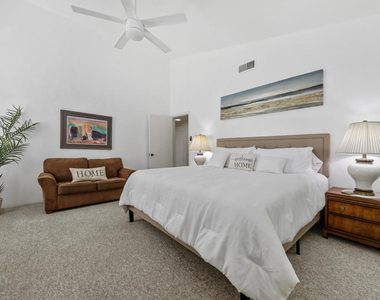 47 Juan Carlos Drive - Photo Thumbnail 16