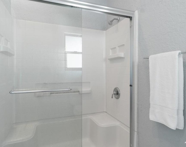 42655 Delhi Place - Photo Thumbnail 29