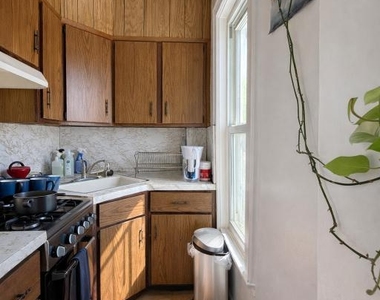 276 Degraw Street - Photo Thumbnail 2