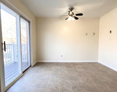 5 Wildwood Drive - Photo Thumbnail 4