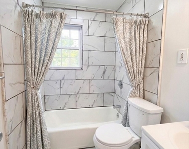5 Wildwood Drive - Photo Thumbnail 7