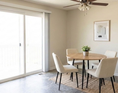 5 Wildwood Drive - Photo Thumbnail 3