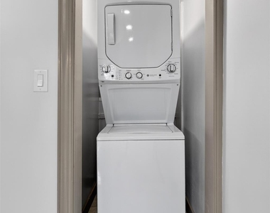 62 Poplar Street - Photo Thumbnail 22