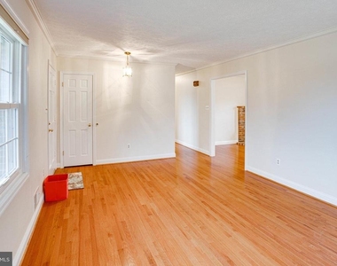 9552 Birmingham Drive - Photo Thumbnail 6