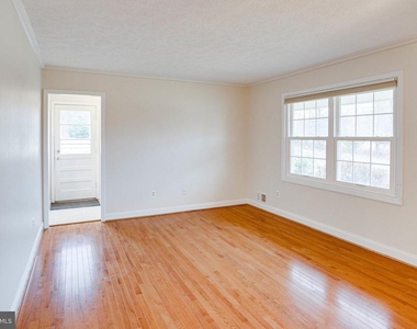 9552 Birmingham Drive - Photo Thumbnail 5