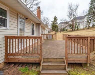 9552 Birmingham Drive - Photo Thumbnail 21
