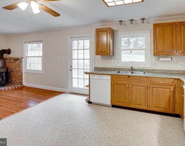 9552 Birmingham Drive - Photo Thumbnail 14