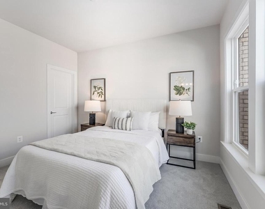 12742 Verdant Way - Photo Thumbnail 26