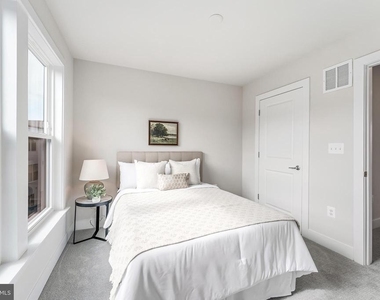 12742 Verdant Way - Photo Thumbnail 42