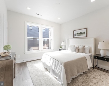 12742 Verdant Way - Photo Thumbnail 30