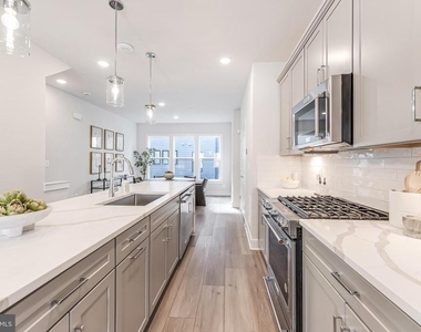 12742 Verdant Way - Photo Thumbnail 19