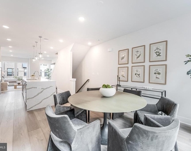 12742 Verdant Way - Photo Thumbnail 5