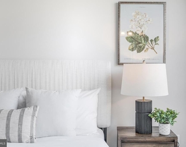 12742 Verdant Way - Photo Thumbnail 28